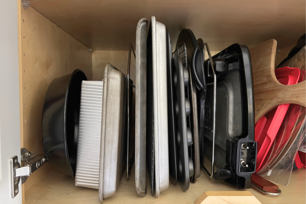 cabinet shelf organizer