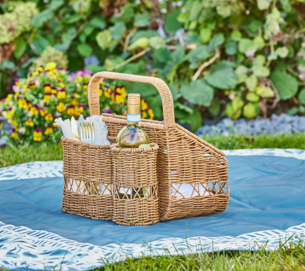 woven picnic basket